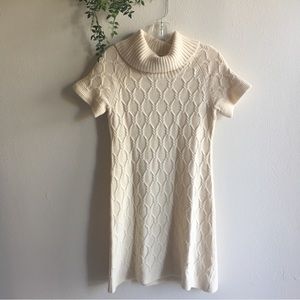 Banana Republic Cabled Short Sleeve Sweater Dress in Ivory